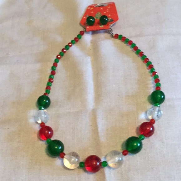 ๐๐
โ๏ธNWT Holiday Fun To Wear Necklace / Pierced Earrings Set Must Have ๐๐
โ๏ธ - Picture 3 of 6